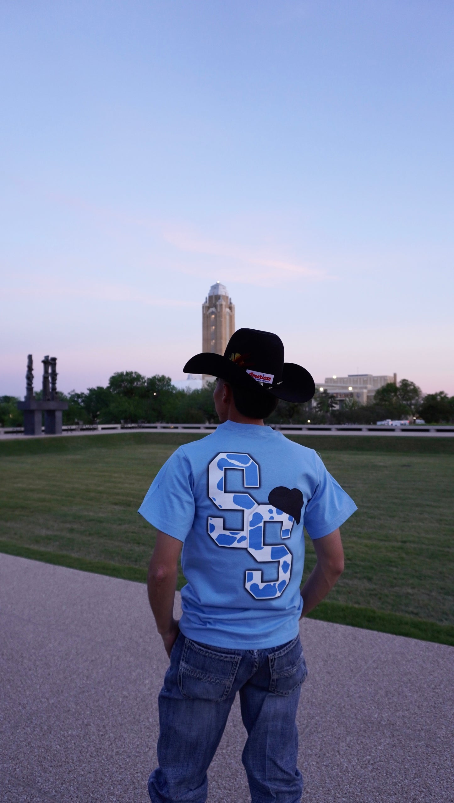 BABY BLUE COW PRINT SS T-SHIRT