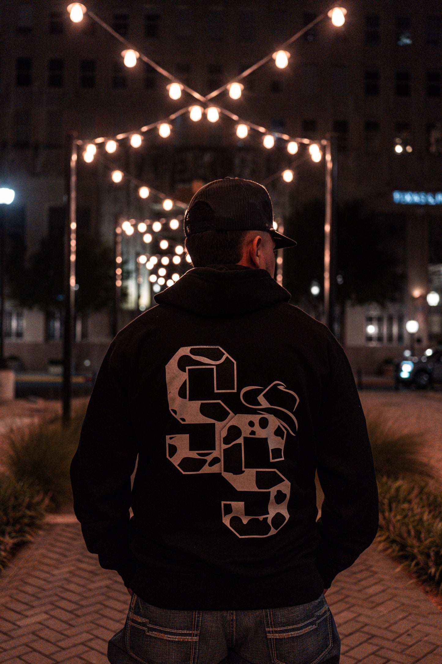 BLACK SS HOODIE
