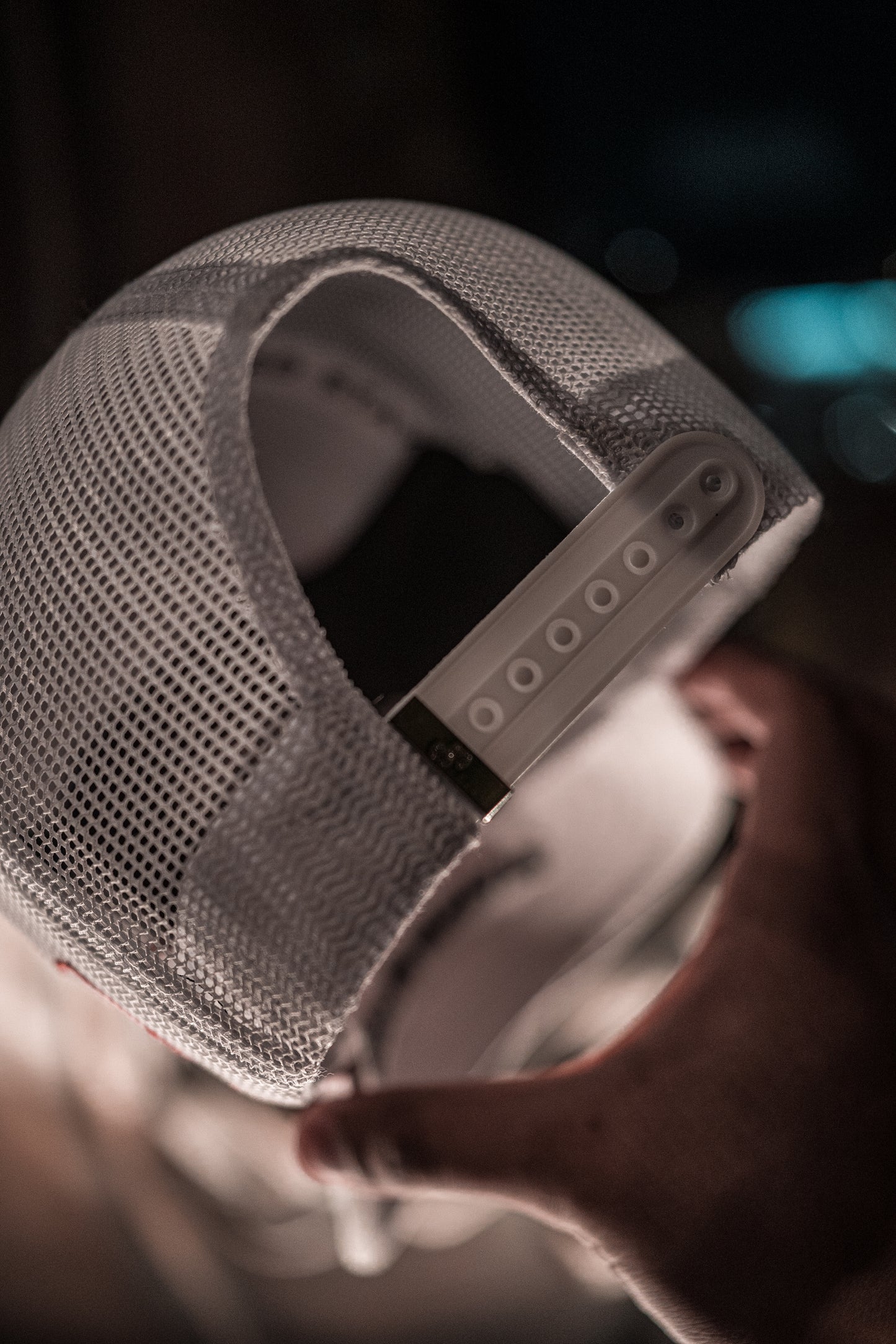 WHITE & RED "TEXAS" SS CAP